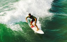 华体会app-效率风暴！亚历山大十一月出战四百一十分钟豪取四百一十五分，得分超越时间诠释篮球艺术