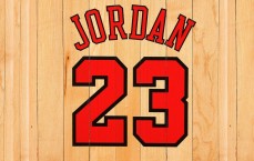 华体会app：艾克森坦言遗憾阿兰缺席国足 自陈位置适应仍存挑战